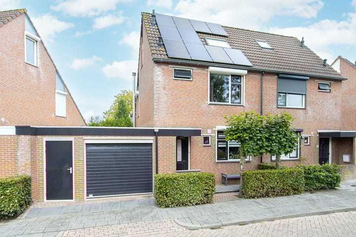 Kraaijenveld 63 in Wijk en Aalburg