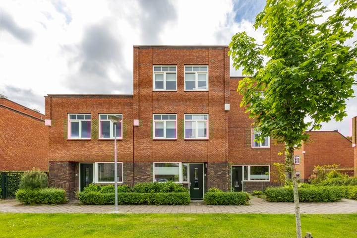 Kraanvogelstraat 37 in Groningen