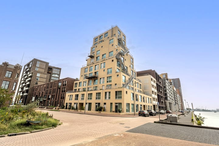 Kratonkade 422 in Rotterdam