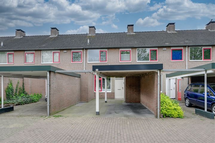 Krekelhorst 26 in Rijen