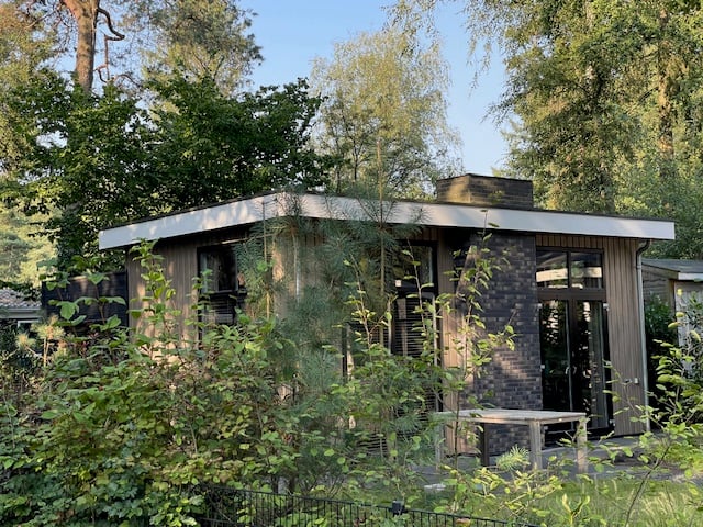Photo of property Krimweg 160-112, Hoenderloo