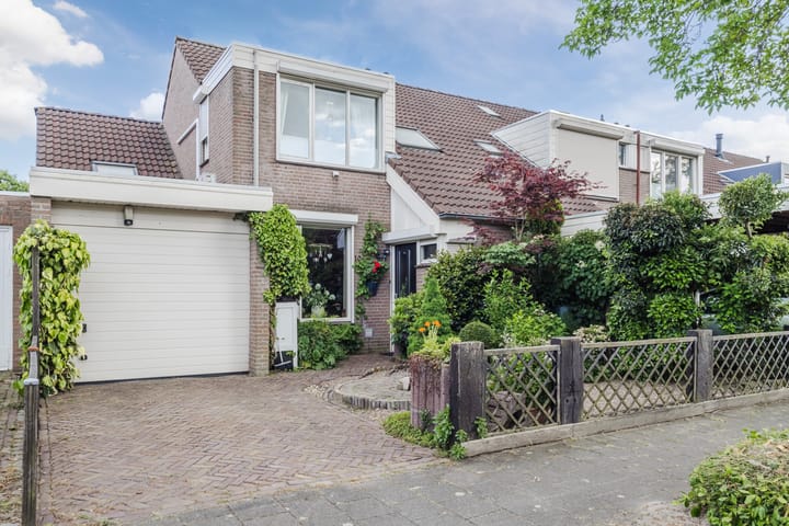 Krokushof 10 in Oss