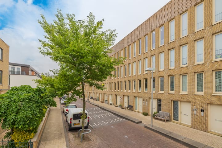 Photo of property Kromboomsveld 43, Zandvoort