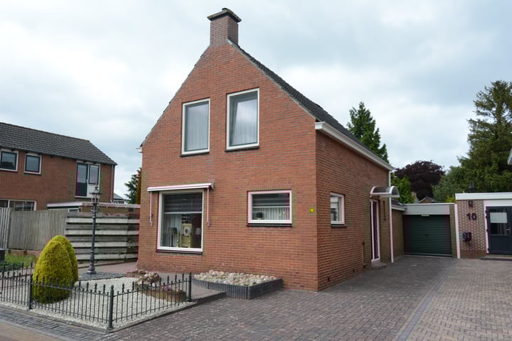 Kromme Elleboog 12 in Muntendam