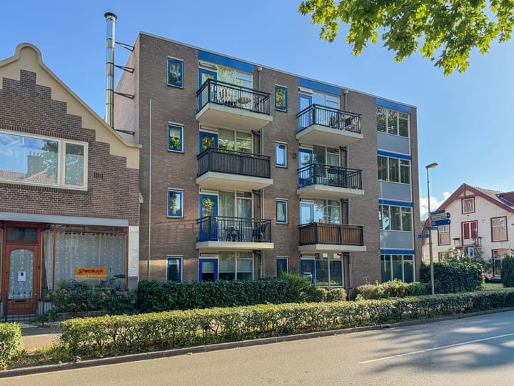 Photo of property Kromme Englaan 22, Bussum