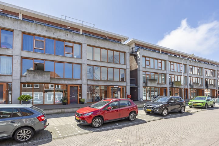 Krommenieërpad 73 in Wormerveer