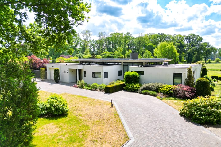 Krommeweg 12 in Helmond