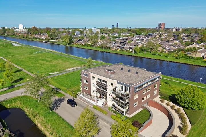 Krommezijl 108 in Leeuwarden