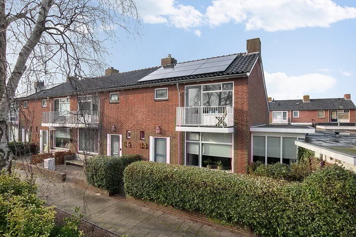 Photo of property Kruidhof 34, Noordwijk