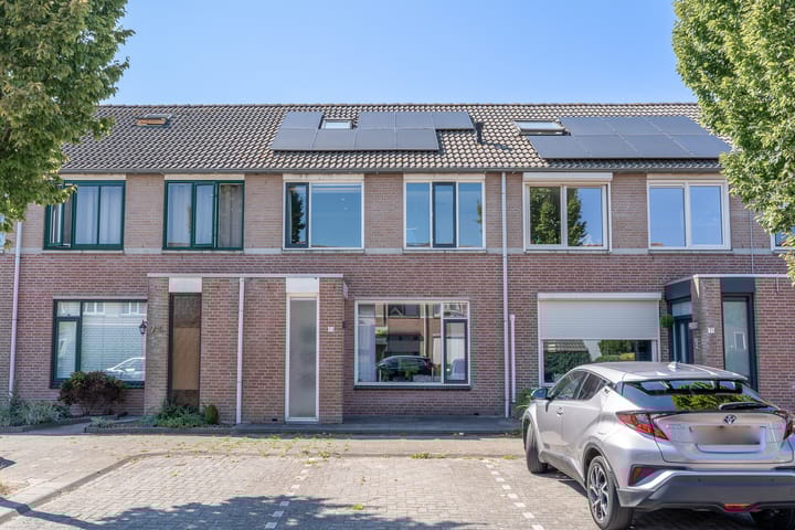 Photo of property Kruiningenstraat 73, Tilburg