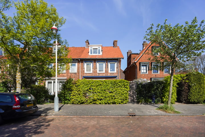 Kruisbeklaan 13 in 's-Gravenhage