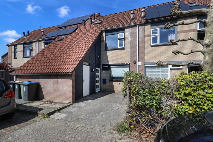 Photo of property Kruisbooglaan 11, Oostvoorne
