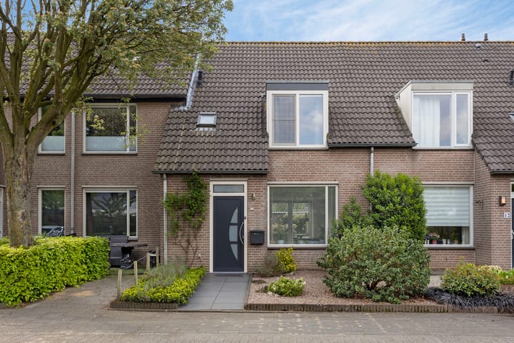 Kruisherenborch 10 in Rosmalen
