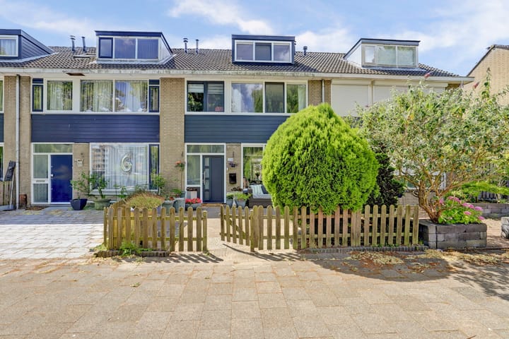 Kruisnetlaan 218 in Hoogvliet Rotterdam