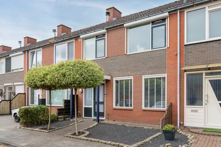 Photo of property Kruisspoel 69, Emmer-Compascuum