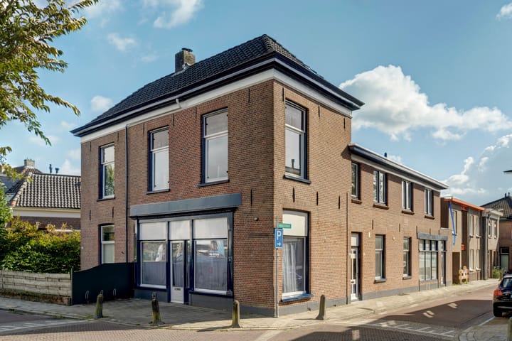 Kruisstraat 1 in Dieren