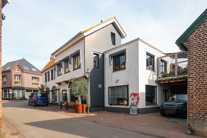 Kruisstraat 16 in Stein