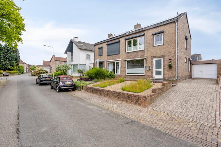 Kruisstraat 33 in Schimmert