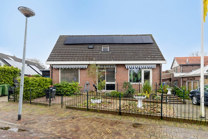 Kruisstraat 8 in Borger
