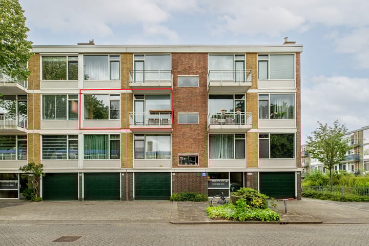 Kruisvoorde 68 in Rotterdam