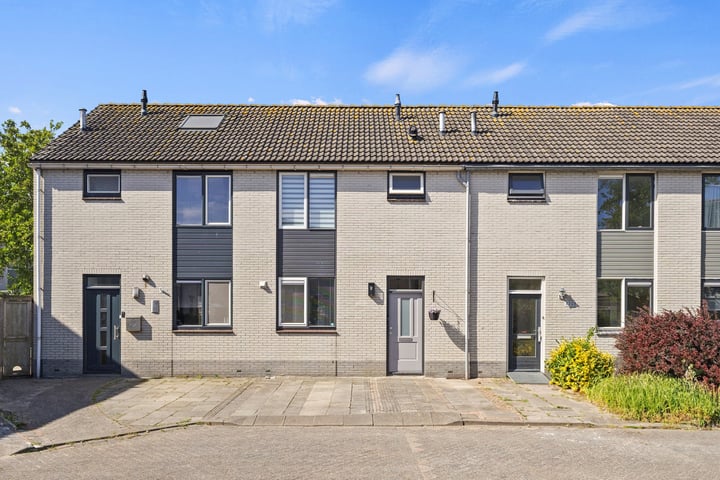 Photo of property Kruiszwin 4209, Julianadorp