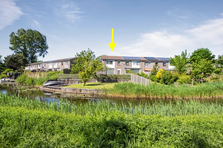 Kruiszwin 4437 in Julianadorp foto