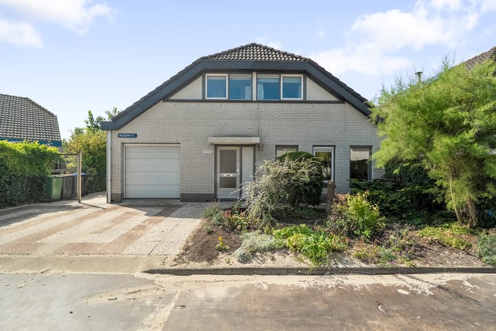 Photo of property Kruiszwin 5730, Julianadorp
