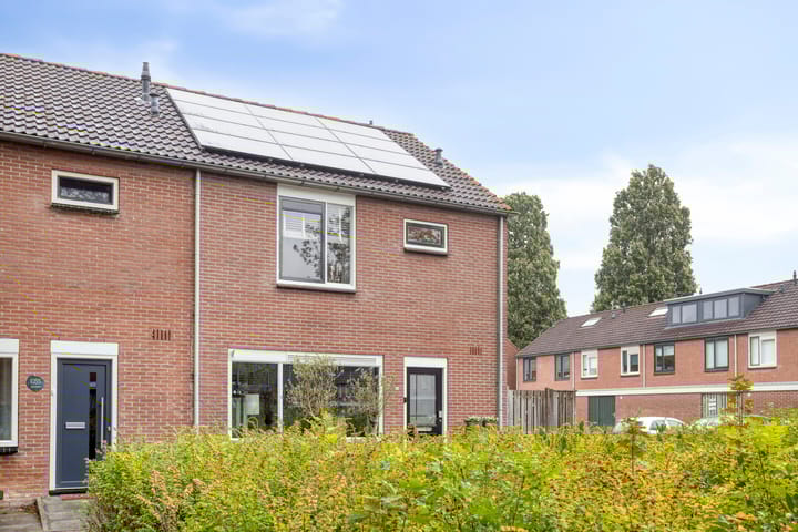 Kruizemuntstraat 1053 in Apeldoorn Foto