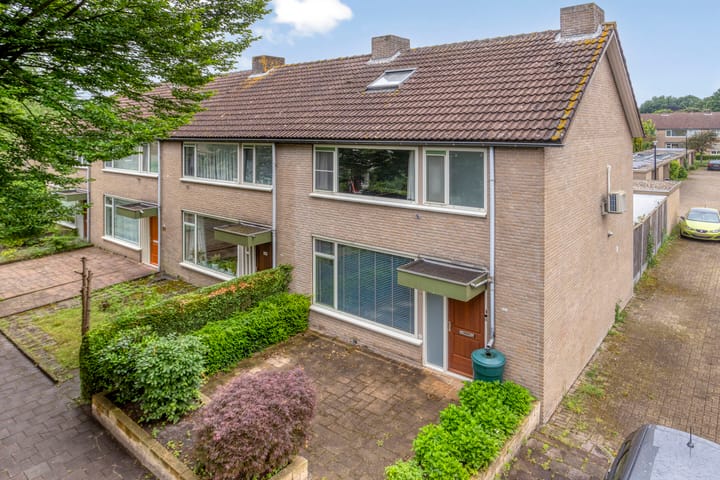 Kruizemuntstraat 145 in Apeldoorn