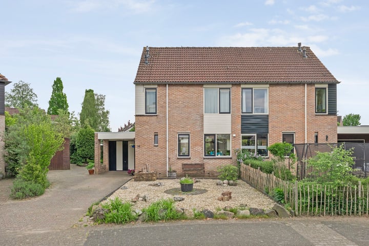 Photo of property Krulmate 12, Zwolle