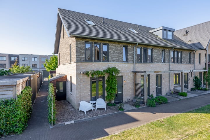 Photo of property Kuifeend 1, Pijnacker