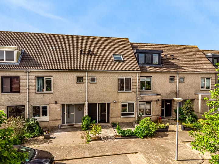 Kuifmees 63 in Uithoorn