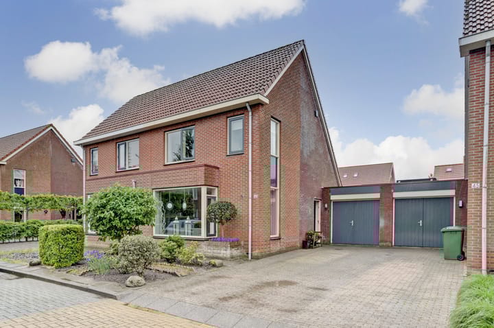 Photo of property Kuileweid 43, Tuitjenhorn