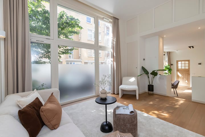 Kuipersstraat 4A in Amsterdam photo