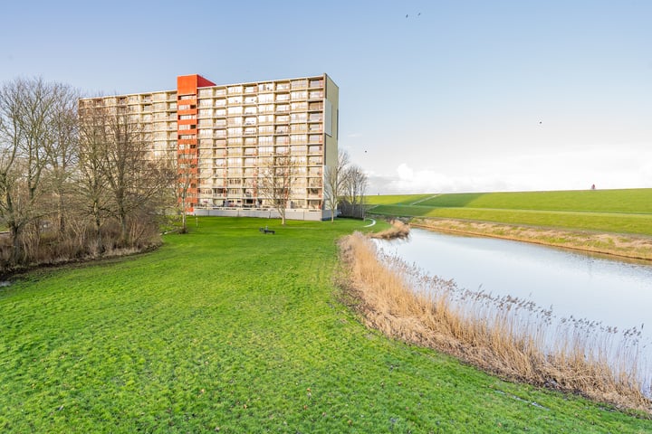 Photo of property Kustweg 357, Delfzijl