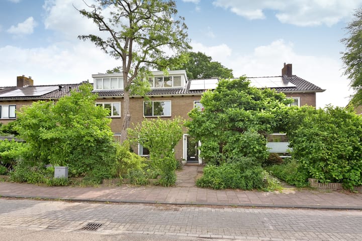 Kuyperlaan 15 in Naarden