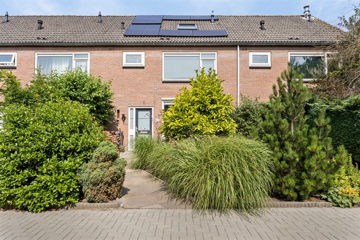 Kuyperstraat 27 in Maarssen