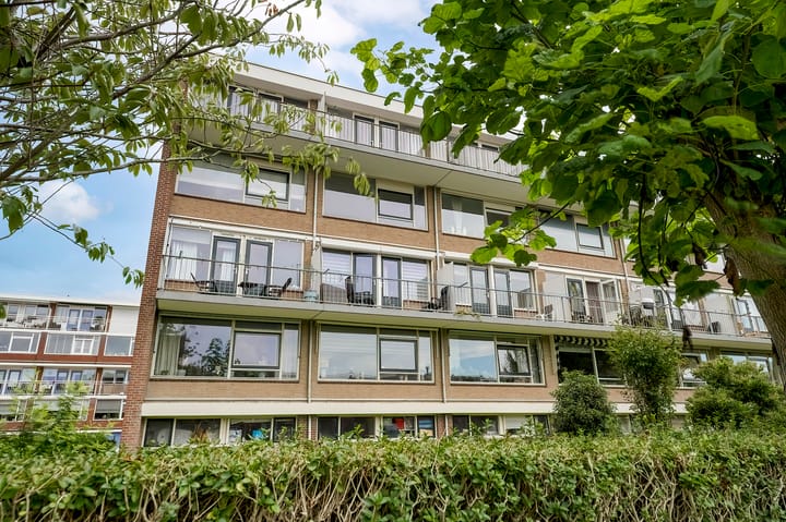 Kuyperstraat 90 in Katwijk