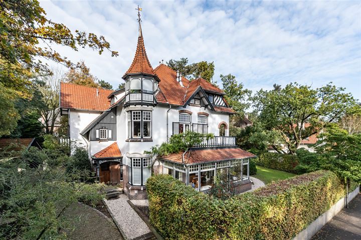 Photo of property Kweekduinweg 12, Overveen