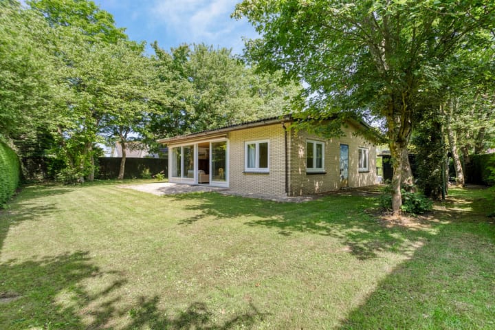 Photo of property Kwikstaartenlaan 2, Kamperland