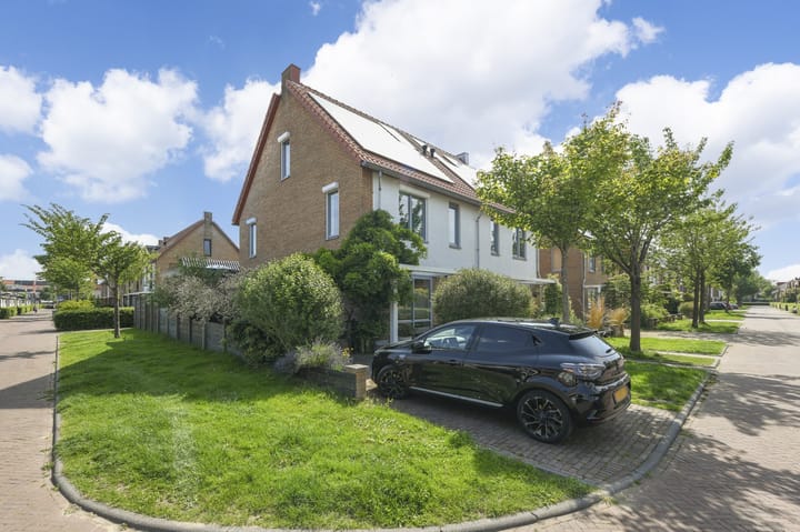 L.A. Braakstraat 1 in Aalsmeer