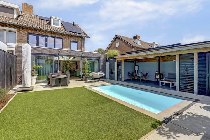 Laaghuissingel 98 in Venlo