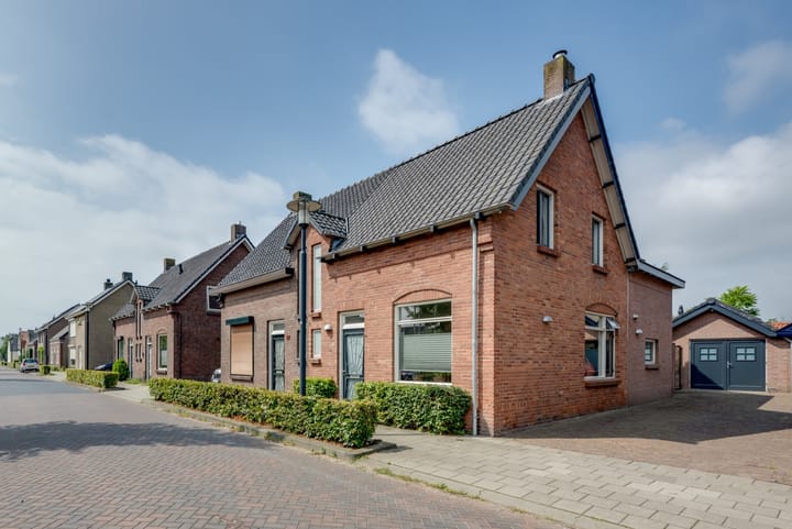 Laagstraat 39 in Rijen