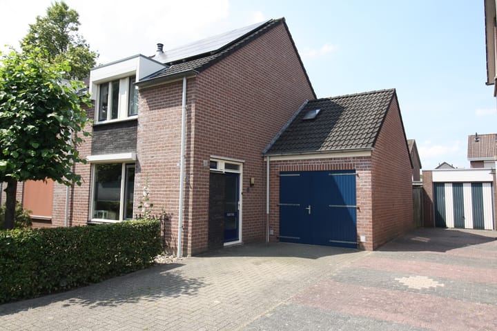 Laan '40-'45 58 in Vriezenveen