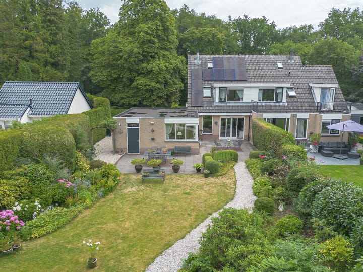 Laan Blussé van Oud Alblas 1 in Soesterberg
