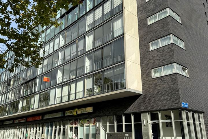 Laan op Zuid 838 in Rotterdam