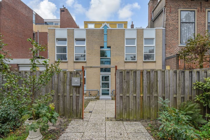 Laan te Blotinghe 5 in Rijswijk