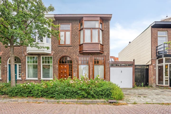 Laan van Altena 51 in Delft