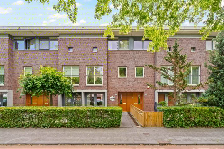 Laan van Avant-Garde 162 in Rotterdam