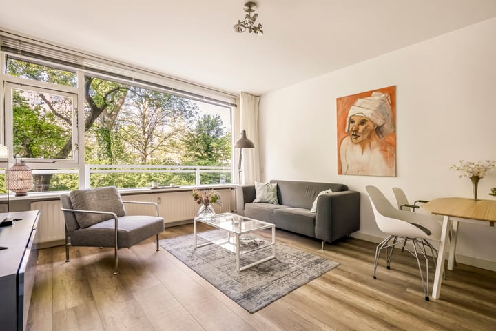 Laan van Berlijn 52 in Haarlem